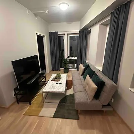 Cozy By Opera House Apartment *